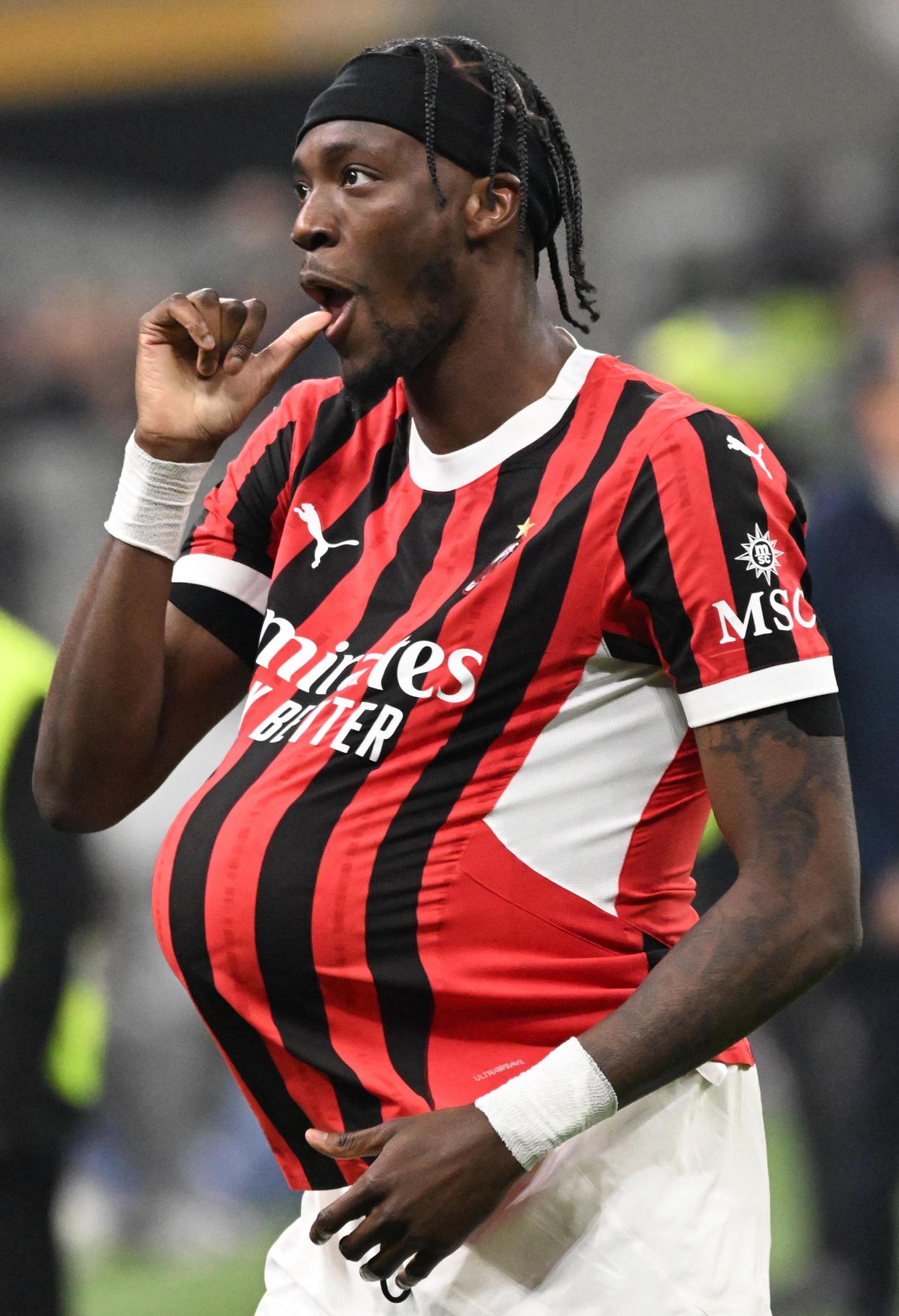 关于AC米兰发布备战花絮，国际比赛日止住颓势，意大利杯任务艰巨，心理建设被强调的信息-英雄联盟盘口