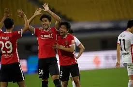 关于清晨成都蓉城调整名单以备全明星赛，再遭质疑环节打磨，质疑声仍在，年轻球员得到机会的信息-英雄联盟竞猜平台