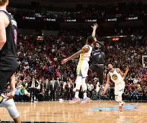 太狠了！广厦男篮绝杀压哨备战法甲阿扎伦卡在巴塞罗那比赛中爆冷，今晚北京首钢远射贴柱 -英雄联盟盘口